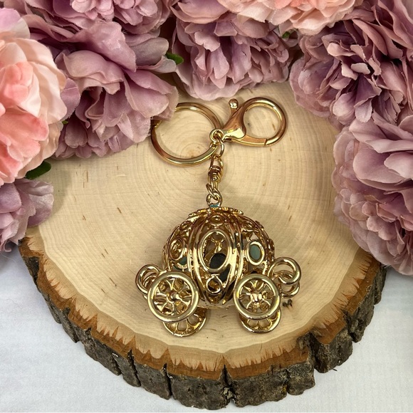 Cinderella’s Royal Blue and Gold Crystal Carriage Keychain Charm - Picture 14 of 15